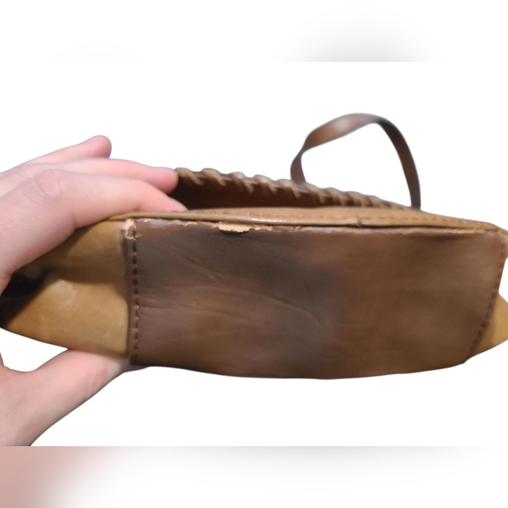 Clark's Vintage Leather Saddle Bag Crossbody - Picture 3 of 8